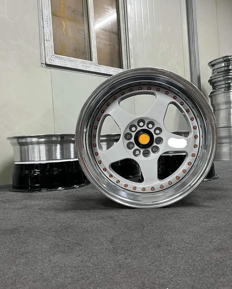 305 3-Piece Forged Wheels For Ferrari 550 Maranello 360 Modena F40 575M 17