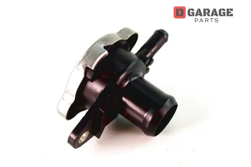 Bocchettone Carico Radiatore Ducati Diavel 1200 1