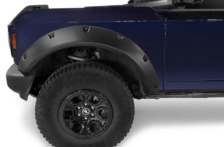 Bushwacker 2021+ Ford Bronco 4-Door Pocket Style Flares 4Pc - Black 2