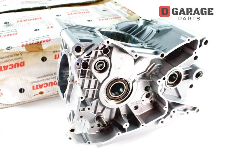 Coppia Carter Casse Motore Ducati Supersport 800 1