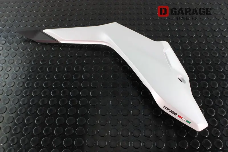 Fianchetto Carena Sella Destro Supersport 950S 1