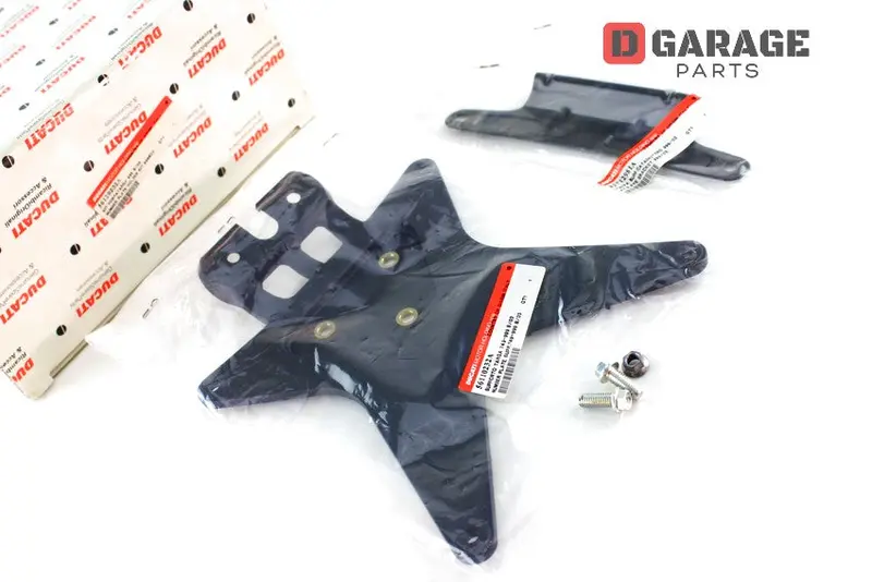 Flangia Porta Targa Ducati Sbk 749 999 2