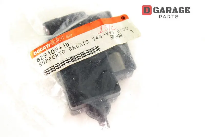 Gommino Supporto Fissaggio Relè Ducati Sbk 748 996 1