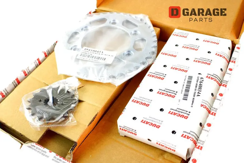 Kit Trasmissione Finale Ducati Monster 900 900S 1