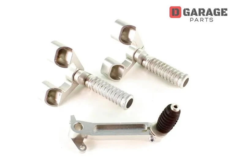 Pedane Arretrate Regolabili Ducati Sbk 748 916 996 998 1