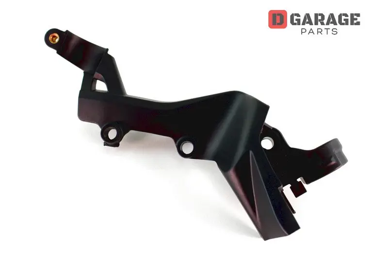 Plastica Passatubo Abs Ducati Streetfighter V2 1
