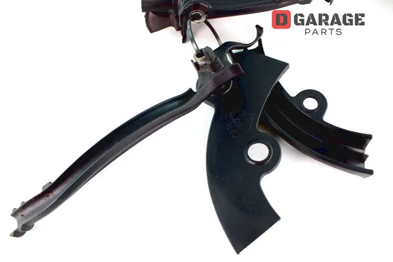 Plastiche Ferma Tubi Sfiato Ducati Monster 1100 2
