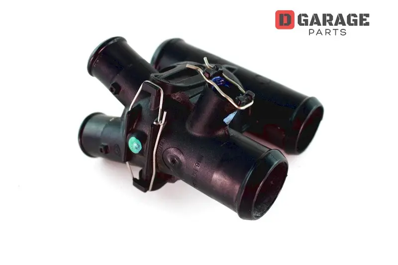 Raccordo Distributore Tubi Acqua Ducati Streetfighter V4 V4s 1