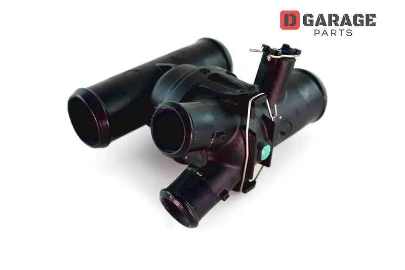 Raccordo Distributore Tubi Acqua Ducati Streetfighter V4 V4s 2