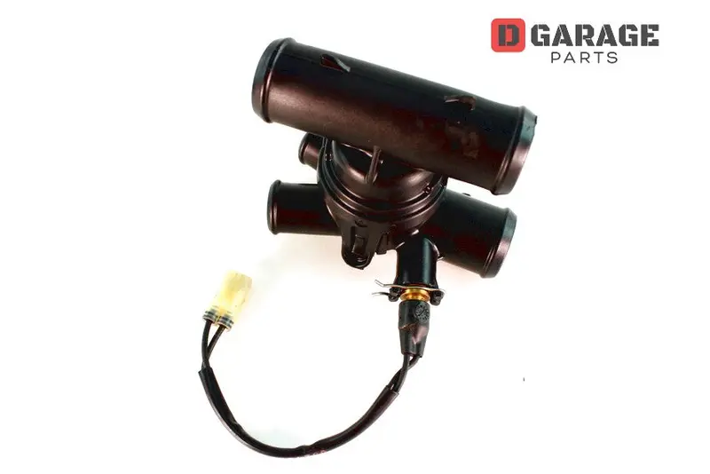 Raccordo Termostato Acqua Radiatore Ducati Streetfighter V4 1