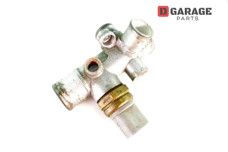 Raccordo Tubi Acqua Radiatoreducati 748 916 996 2