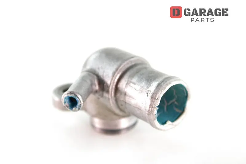 Raccordo Uscita Acqua Testa Verticale Ducati Sbk 749 999 1