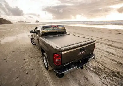 Roll-N-Lock 2024 Ford Ranger 5Ft Bed A-Series Bed Cover 1