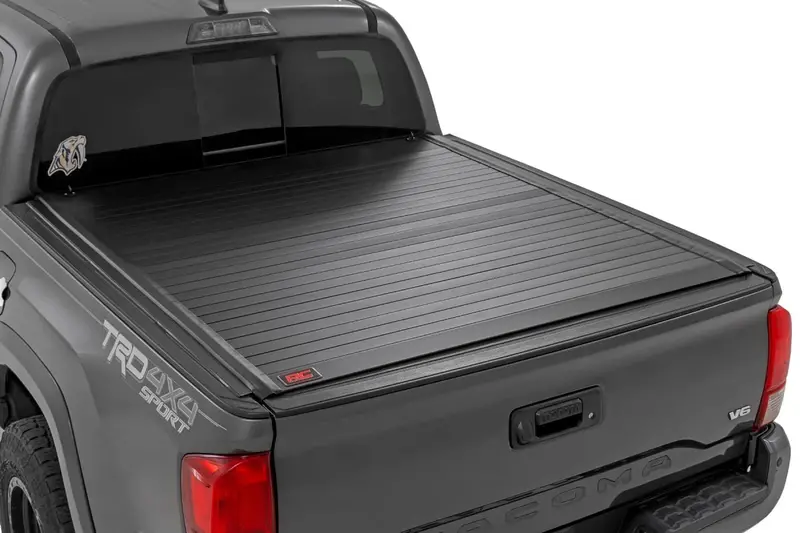 Rough Country Hard Roll Up Bed Cover 5' Bed | Toyota Tacoma 2Wd/4Wd (2016-2023) 1