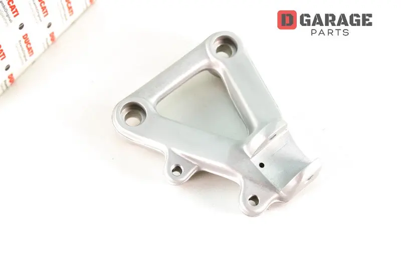 Staffa Pedana Poggiapiede Pilota Destra Ducati 748 916 996 998 1