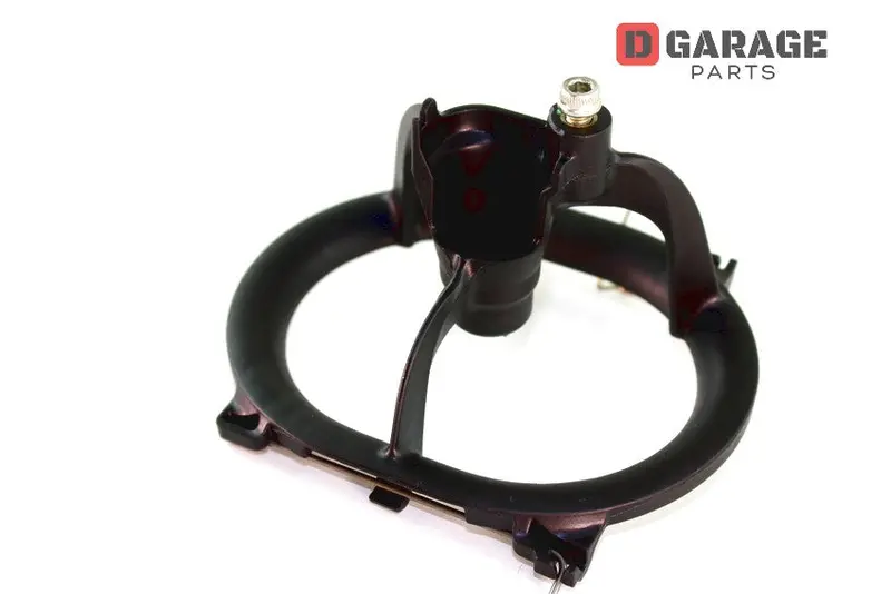Supporto Fissaggio Iniettore Benzina Superiore Ducati Streetfighter V2 1