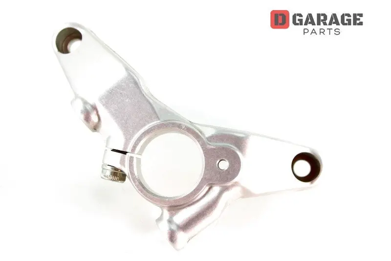 Supporto Pedana Pilota Destra Ducati Streetfighter V2 1