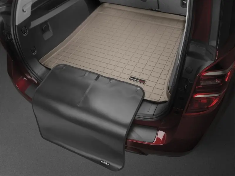 Weathertech 17-21 Honda Civic Cargo Liner W/Bumper Protector - Black 1