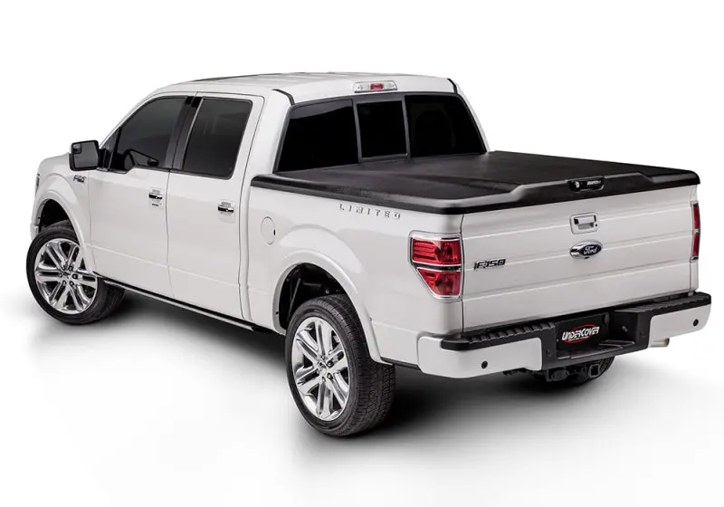 Undercover 15-20 Chevy Colorado/Gmc Canyon 6Ft Elite Bed Cover - Black Textured 1